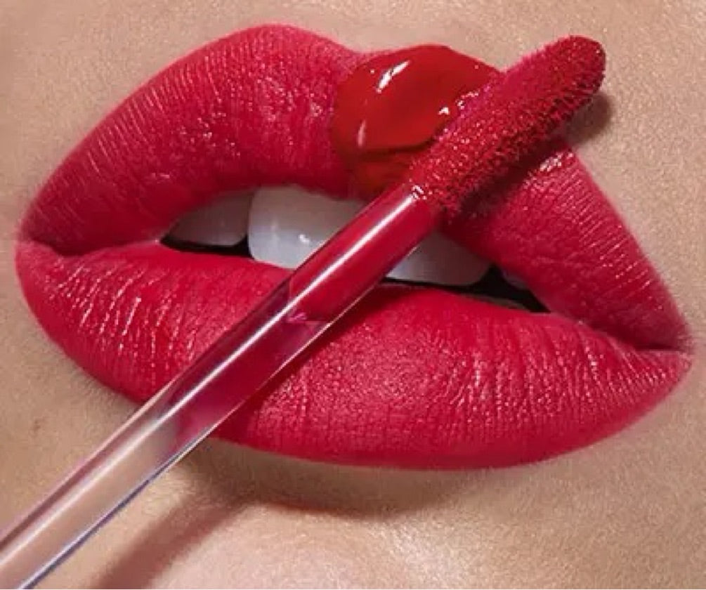 Kiko Milano Snow Kissed Holiday all that Matte-Rs Lip tint