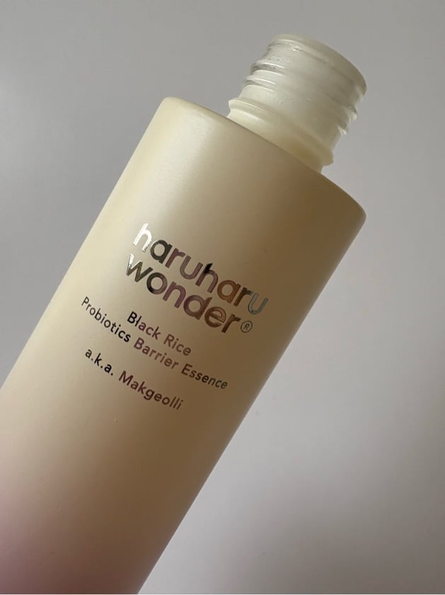 Haruharu Wonder Black Rice Probiotics Barrier Essence (a.k.a. Makgeolli Essence, 120 ml)