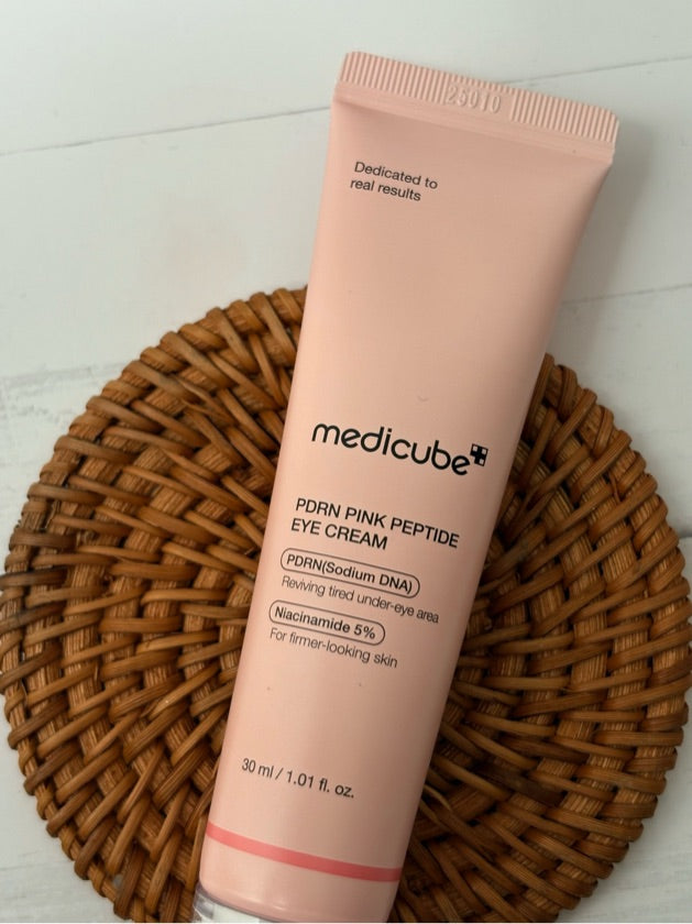 Medicube PDRN Pink Peptide Eye Cream (30 ml)