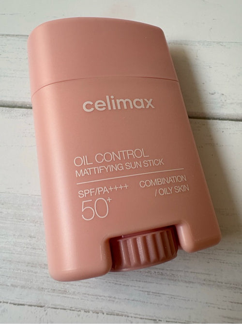 Celimax Oil Control Mattifying Sun Stick ( SPF50+ PA 19 g. )