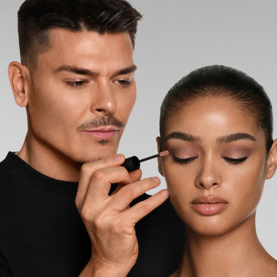 Makeup by Mario sombra liquida tono Mauve