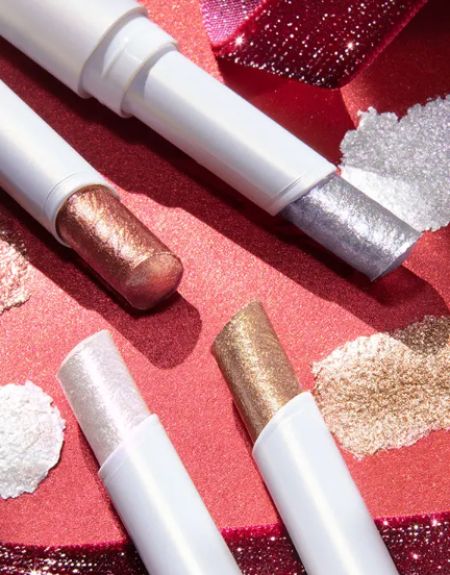 KIKO Milano Snow Kissed Holiday – Icy Charm Eyeshadow Stick
