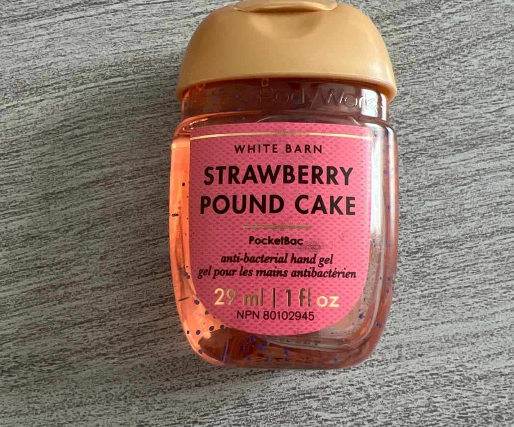 Bath&Body gel antibacterial strawberry pound cake